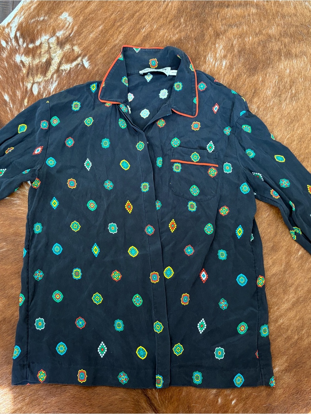 Kendo x H&M Black Patterned Button-Up Shirt with Green Accent